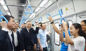 Tổng Bí thư Tô Lâm trải nghiệm thực tế Tuyến Metro số 1 (Bến Thành - Suối Tiên)