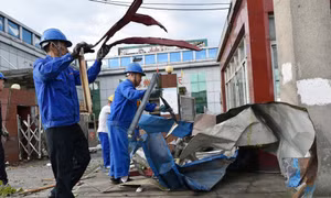 Hàng trăm người bị thương do lốc xoáy kinh hoàng tại Trung Quốc 