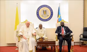 Giáo hoàng Francis kêu gọi 'cú hích hòa bình' cho Nam Sudan