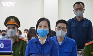 Xét xử kẻ 'siêu lừa' câu kết với cán bộ ngân hàng chiếm đoạt hơn 430 tỷ đồng