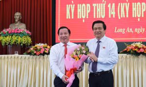 Phê chuẩn kết quả bầu bổ sung Phó Chủ tịch UBND tỉnh Long An