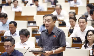 Lo lắng lương tăng, giá cả cũng tăng theo