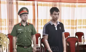 Khởi tố đối tượng gây rối tại trụ sở Công an xã ở Sơn La