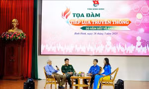 'Tiếp lửa truyền thống - 50 năm đất võ anh hùng'