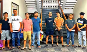 Triệt phá các đường dây cá độ bóng đá và cho vay lãi nặng