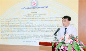 Tiếp nhận cán bộ Lào học tiếng Việt ngắn hạn tại Phú Thọ