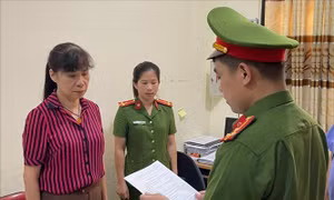 Cao Bằng: Khởi tố thêm hai cán bộ phường trong vụ sạt lở kè làm 3 người chết