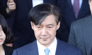 Cựu Bộ trưởng Tư pháp Hàn Quốc đối mặt với nhiều tội danh