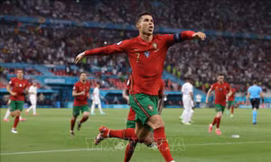 EURO 2020: Chỉ có bóng đá khát khao mới chiến thắng