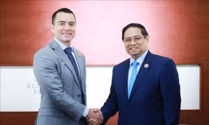 Thủ tướng Phạm Minh Chính gặp Tổng thống Ecuador Daniel Noboa