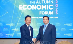 Thủ tướng tiếp Bộ trưởng Bộ Công nghiệp, Khoa học, Công nghệ và Đổi mới sáng tạo Campuchia