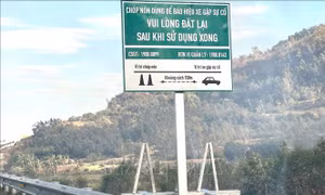 Hàng loạt thiết bị cảnh báo trên cao tốc bị mất cắp
