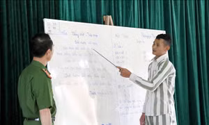 Lớp học nhân văn dành cho những phận đời lầm lỗi