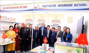Việt Nam - khách mời danh dự tại Hội chợ sách quốc tế St. Petersburg lần thứ 21