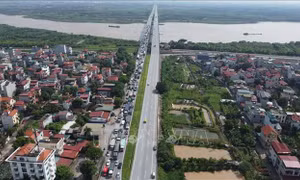 Lý giải nguyên nhân ùn tắc tại cửa ngõ Thủ đô