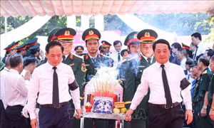 Lãnh đạo Đảng, Nhà nước dâng hương, dự lễ truy điệu các Anh hùng liệt sĩ