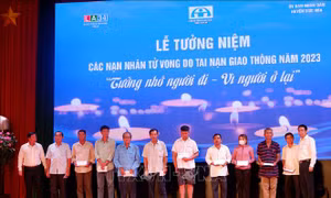 Long An tưởng niệm các nạn nhân tử vong do tai nạn giao thông năm 2023