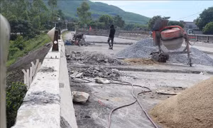 Khẩn trương sửa chữa cầu trọng yếu trên Quốc lộ 1A