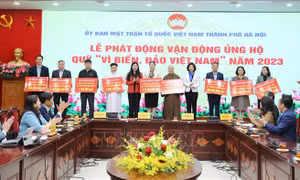 Hà Nội: Hơn 30 tỷ đồng đăng ký ủng hộ Quỹ 'Vì biển, đảo Việt Nam'