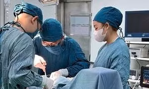Bệnh viện Đa khoa Ninh Thuận phẫu thuật thành công cho bệnh nhân bị bệnh lý nội tiết hiếm gặp