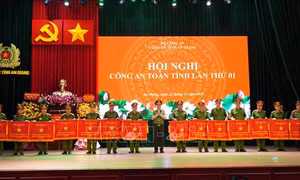 Bảo vệ Tổ quốc từ sớm, từ xa