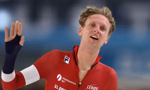 Olympic mùa Đông 2026: Môn trượt băng tốc độ 5.000 m nam có kỷ lục mới