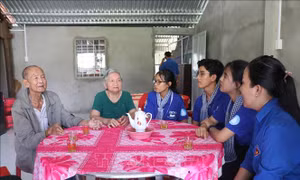 Tuổi trẻ Bến Tre tri ân tháng 7