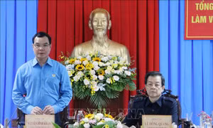 Đoàn công tác Tổng Liên đoàn Lao động Việt Nam làm việc tại An Giang