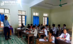 Chăm lo cho học sinh vùng cao trở lại trường sau Tết