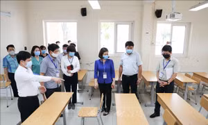 Chủ động, sẵn sàng ứng phó với tình huống thí sinh có dấu hiệu bất thường về sức khỏe