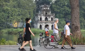 Hà Nội ngày đầu tiên mở lại hoạt động thể dục, thể thao ngoài trời 