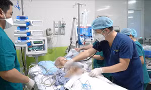 Các bệnh nhân COVID-19 nặng đều được Hội đồng chuyên môn theo dõi sát và tư vấn kịp thời