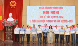 Ưu tiên các nguồn lực đầu tư cho giáo dục và đào tạo