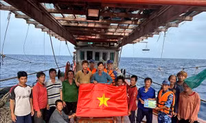 Dồn lực gỡ 'thẻ vàng' IUU
