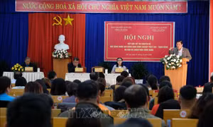 Trưởng Ban Nội chính Trung ương Phan Đình Trạc tiếp xúc cử tri tỉnh Lâm Đồng