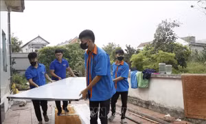 Thanh niên đóng góp sức trẻ xây dựng quê hương