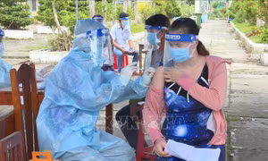 Bạc Liêu: Tăng năng lực thu dung, chăm sóc, điều trị F0