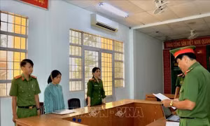 Bắt tạm giam nguyên Kế toán trưởng Trung tâm Y tế huyện Châu Phú