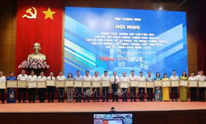Cán bộ, công chức là nhân tố quan trọng trong cải cách hành chính