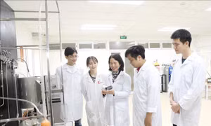Nhà khoa học nữ mong muốn sáng chế đến gần hơn với xã hội