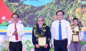 Tôn vinh 14 tác phẩm tại Giải thưởng văn học, nghệ thuật Phan Ngọc Hiển