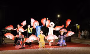 Tháng Năm nhớ Bác, sáng mãi niềm tin yêu