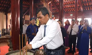 Dâng hương kỷ niệm 530 năm Năm sinh Trấn Quốc công Bùi Tá Hán