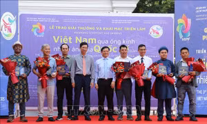 Quảng bá hình ảnh Việt Nam qua ống kính nhiếp ảnh