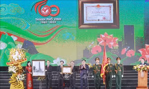 Lễ kỷ niệm 60 năm thành lập thành phố Vinh, 235 năm Phượng Hoàng Trung Đô