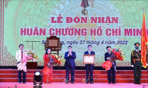 Thủ tướng Phạm Minh Chính dự Lễ kỷ niệm 30 năm tái lập tỉnh Sóc Trăng