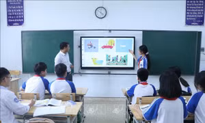 Thầy giáo truyền lửa đam mê Vật lý cho học sinh