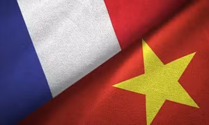 Pháp muốn tăng tốc hợp tác chiến lược với Việt Nam