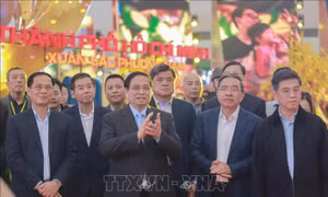 Thủ tướng Phạm Minh Chính dự tổng duyệt khai mạc Hội chợ Mùa Xuân 2026