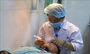 Người tiên phong thực hiện ghép giác mạc tại khu vực miền Trung - Tây Nguyên